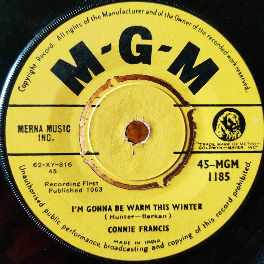 Connie Francis : Pretty Little Baby/I'm Gonna Be Warm This Winter